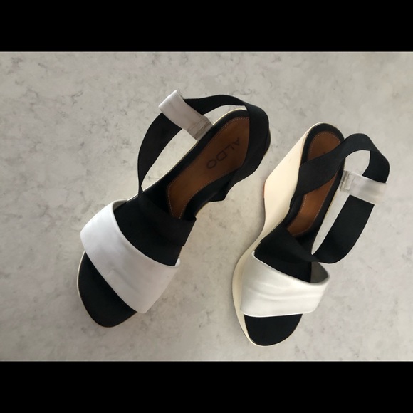 Aldo black and white wedge Sandle - Picture 4 of 5